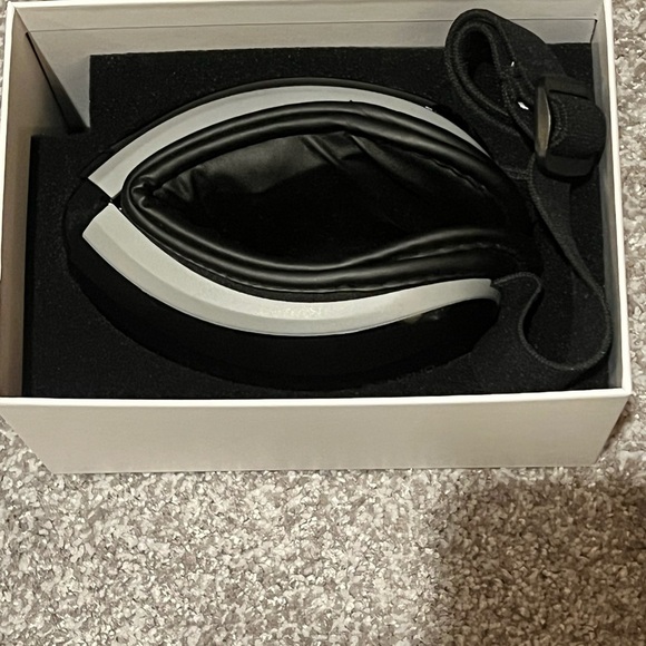 Renpho Eyeris 1 - Eye Massager - Picture 5 of 8